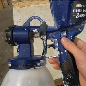 Adjustable setting of Home Right Super Paint Sprayer