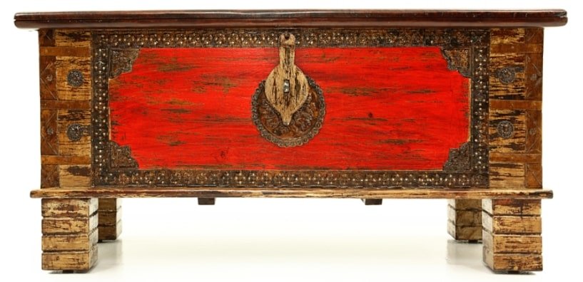 Distressed wooden chest foot