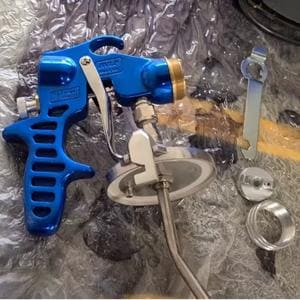Earlex HV5500 spray gun parts while assembling