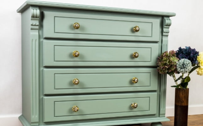 used chalk paint without a primer