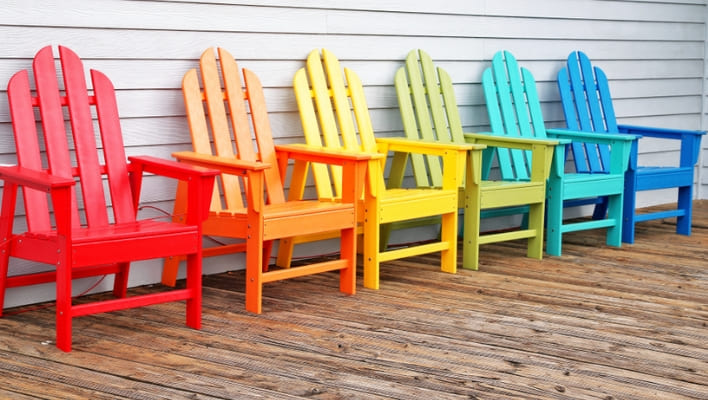 Best Paint For Outdoor Wood Furniture | Exterior Door & Bench